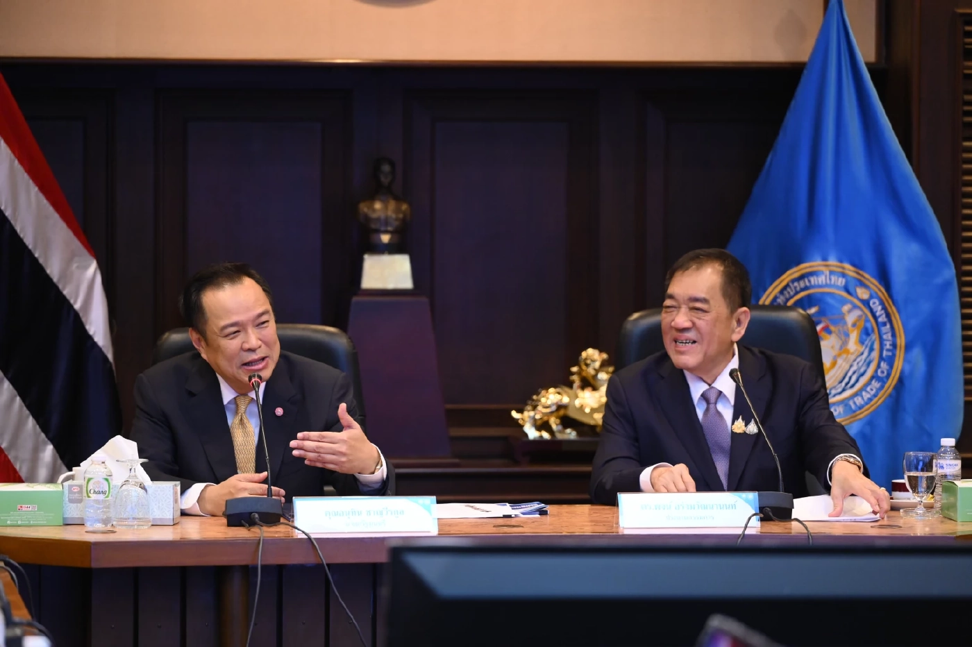 หอการค้าฯ ถก นายกฯ ชงข้อเสนอ '7 เสาหลักฟื้นฟูเศรษฐกิจไทย'