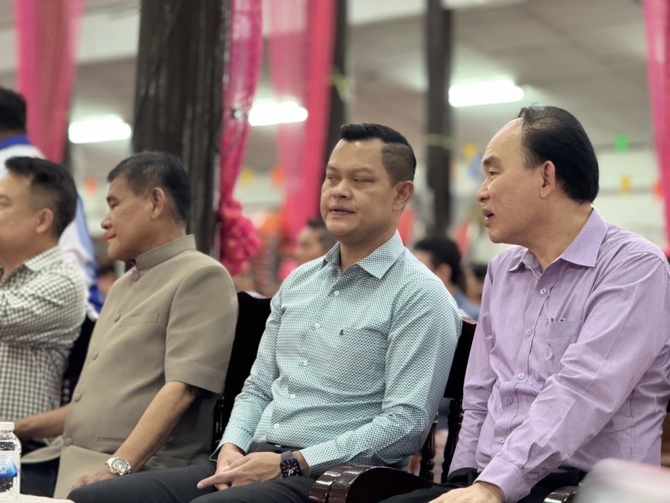 "ดร.แด๊ก" เจาะฐานปากน้ำ ร่วมงานวันเกิดอดีต สส.ปาล์ม