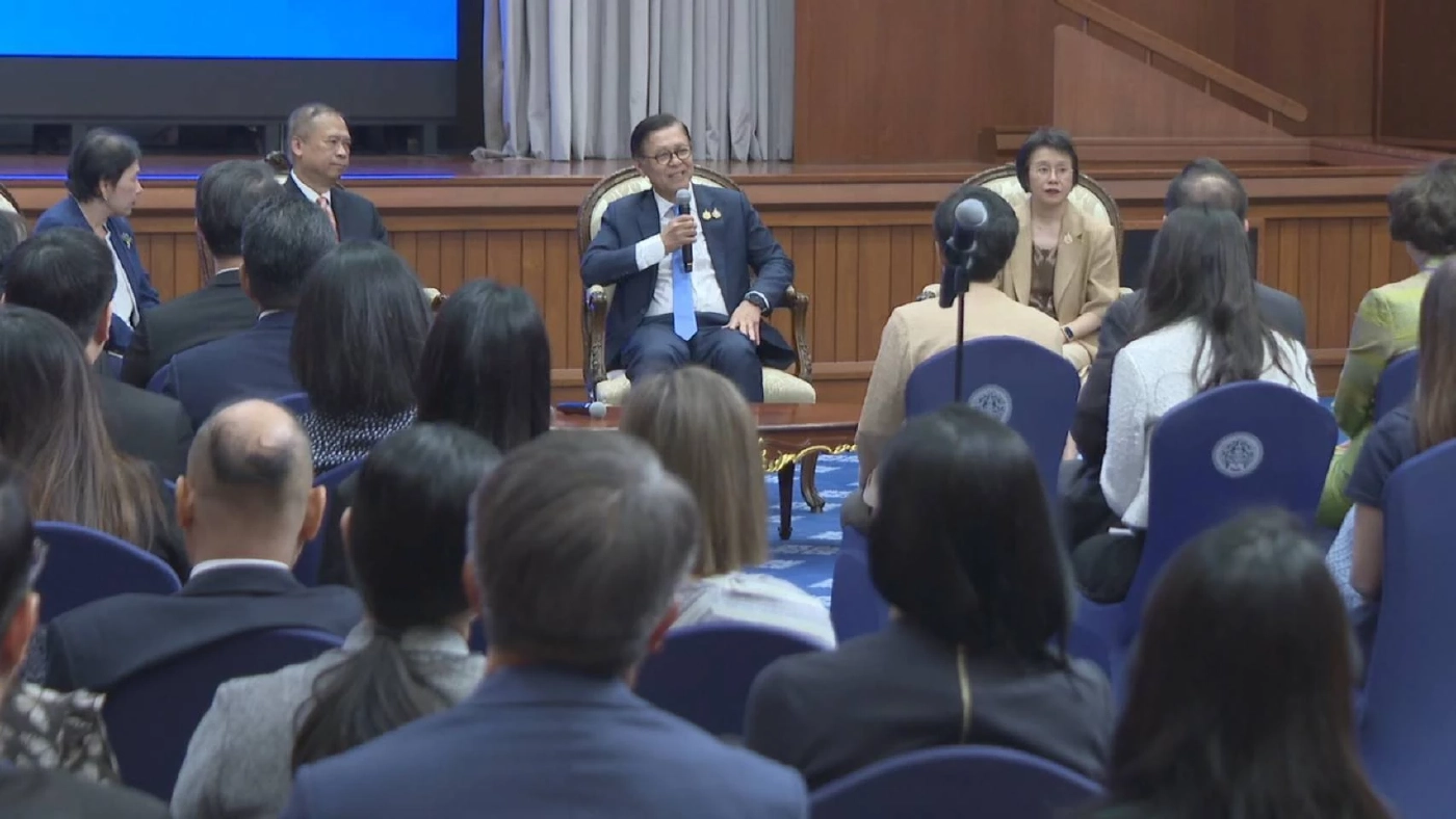 “สีหศักดิ์” เข้า กต.วันแรก - เตรียมบินด่วนแจงโลกเวที UNGA