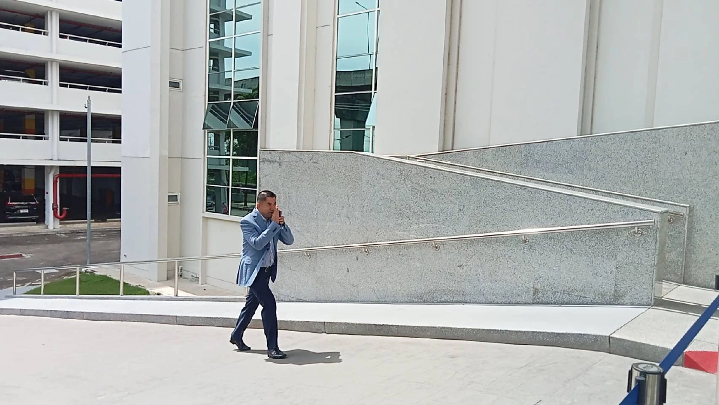 "บิ๊กโจ๊ก" ยื่นฟ้อง "ปธ.ศาลปกครองสูงสุด-ปธ.แผนกฯ" แทรกแซงคดี