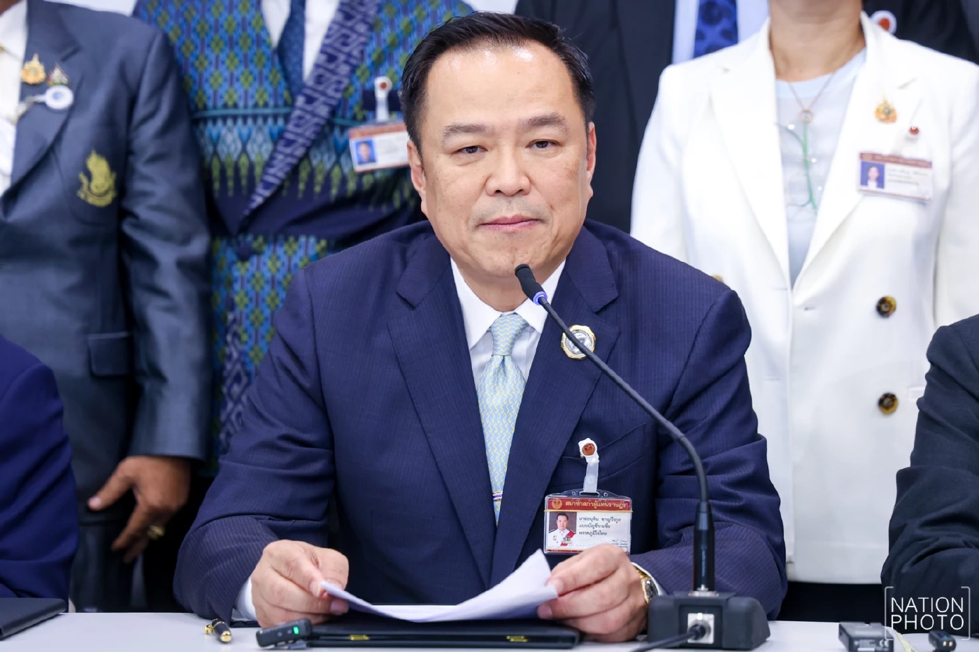 อนุทิน ชาญวีรกูล