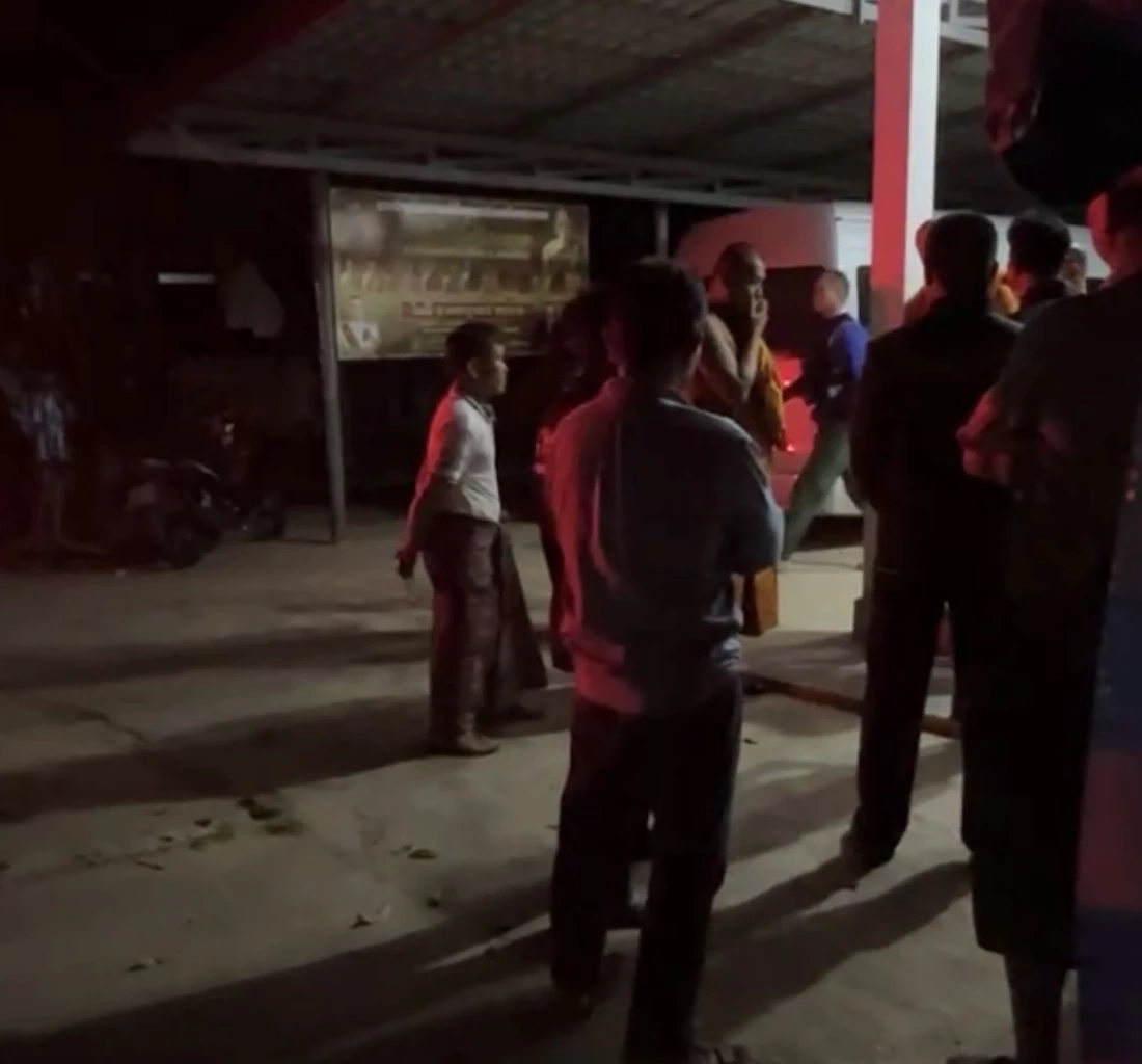 ปลดเจ้าอาวาสฉาว เปิดกุฏิรับ "สีกา" ย่องถวายเห็ดกลางดึก