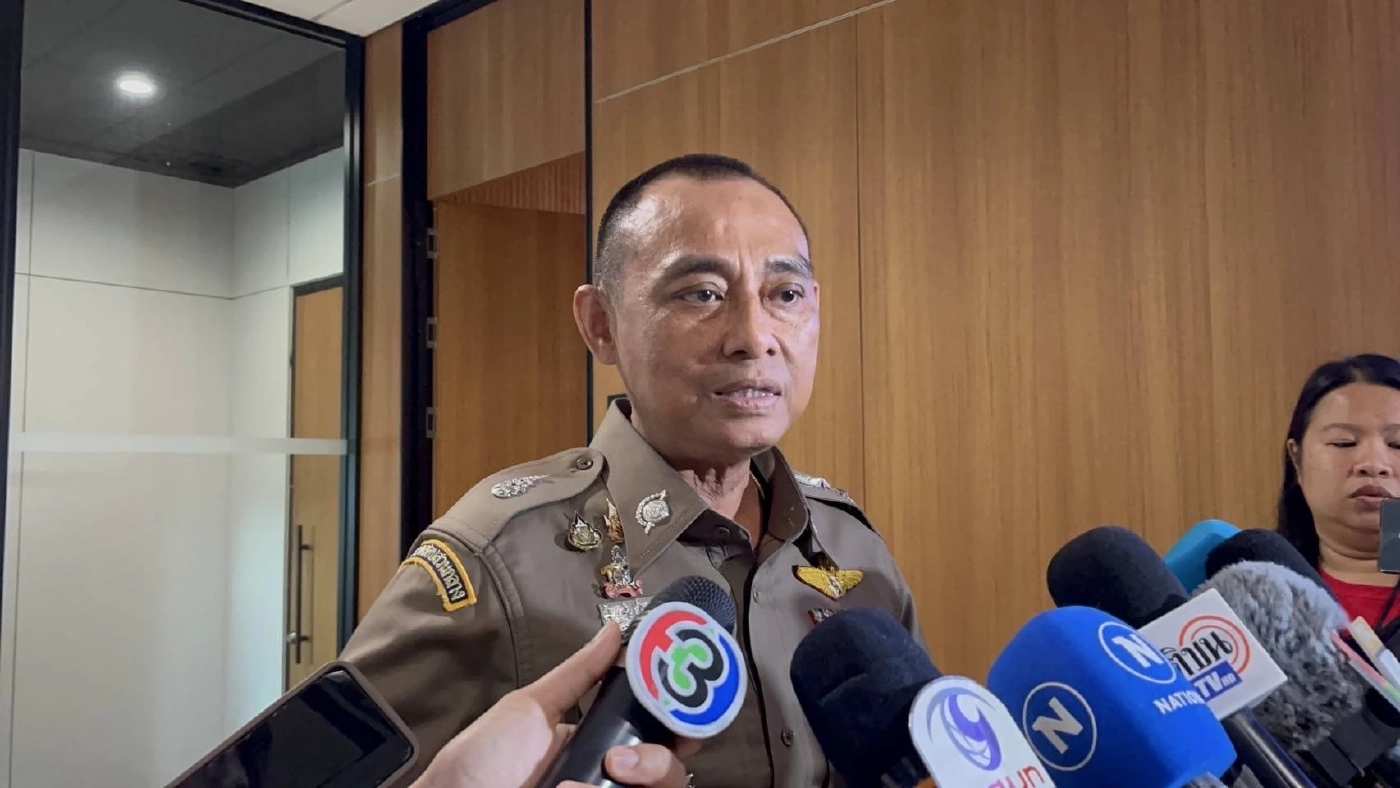 พล.ต.ต.จรูญเกียรติ ปานแก้ว รองผู้บัญชาการกองบัญชาการตำรวจสอบสวนกลาง 