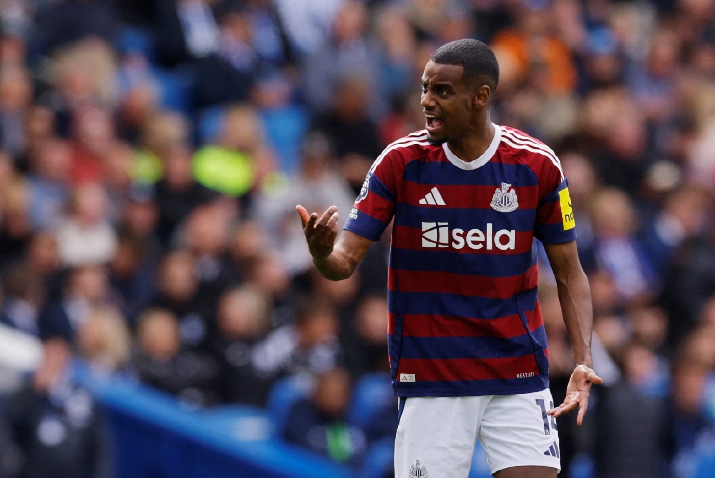 ประวัติศาสตร์หน้าใหม่! ลิเวอร์พูลปิดดีล "อิซัค" 125 ล้านปอนด์ ทุบสถิติพรีเมียร์ลีก