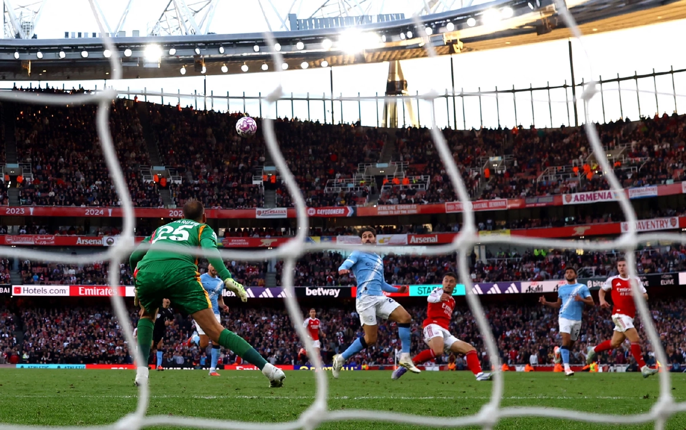 เก็บตก พรีเมียร์ลีก : มาร์ติเนลลีซูเปอร์ซับ! ปืนใหญ่ฮึดเจ๊าแมนซิตี้ 1-1