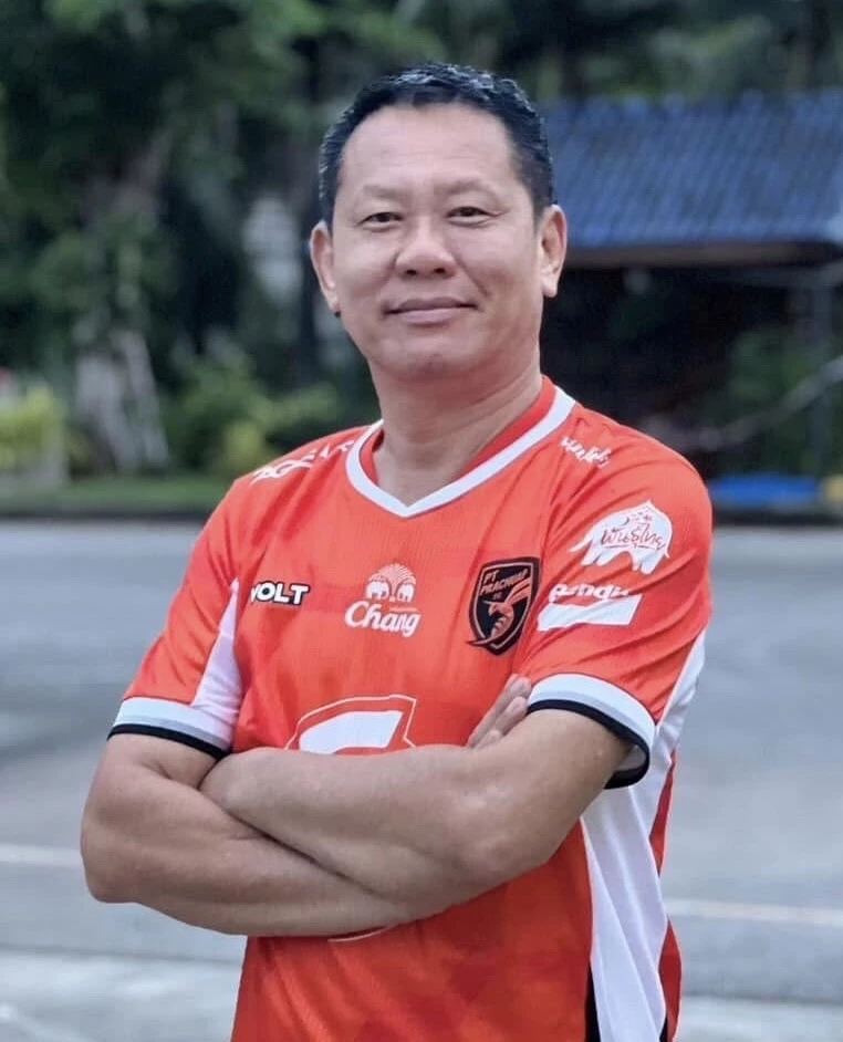 ต๊ง-มนตรี ปาน้อยนนท์ น้องรักของเนวิน