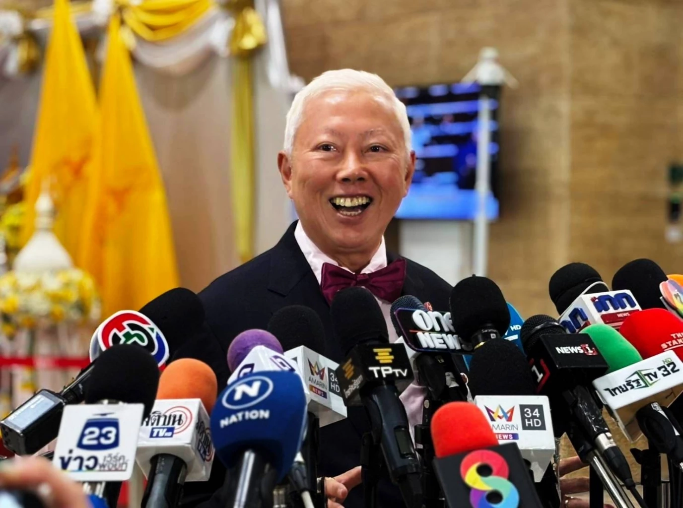 "บวรศักดิ์" เชื่อ "คนไทยฉลาด" กาบัตร 2 ใบทำ "ประชามติ แก้ รธน.-ยกเลิก MOU"