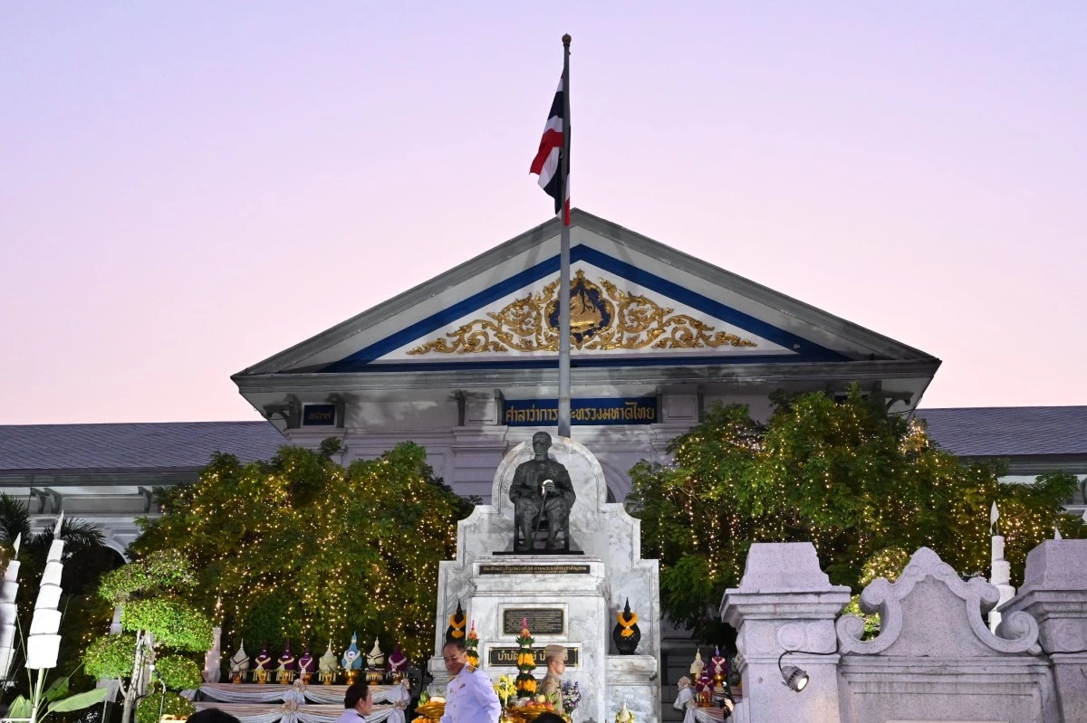 กลุ่มไลน์แฉเดือด! ซุ่มตั้งหน้าห้อง “มท.หนู” เป็นรองผู้ว่าฯกรณีพิเศษ