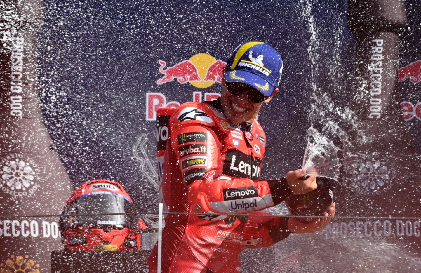 “ก้อง สมเกียรติ” สู้สุดใจคว้าแต้มที่ 2 โมโตจีพีสนามที่ 16