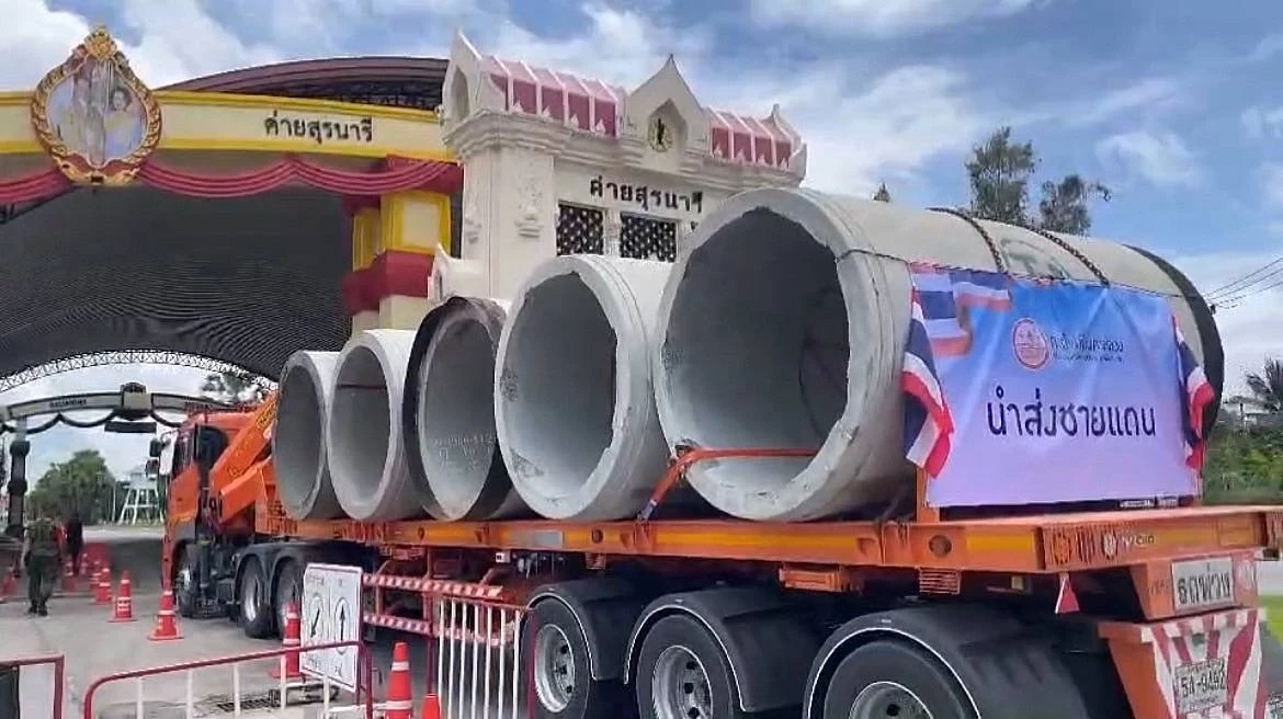 MEA ร่วมสร้างความมั่นคงชายแดนไทย-กัมพูชา สนับสนุนท่อคอนกรีตทำหลุมหลบภัยให้ประชาชน