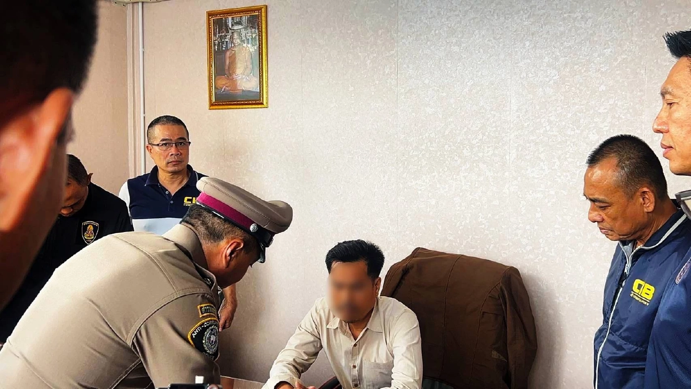 "บิ๊กเต่า" นำทีมรวบ "นายกเล็ก สกลนคร" เรียกรับเงินจากพนักงานจ้างเหมาฯ แลกต่อสัญญาจ้าง