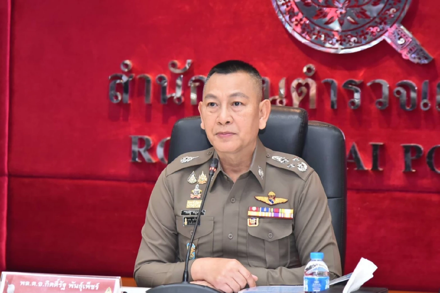  พล.ต.อ.กิตติ์รัฐ พันธุ์เพ็ชร์ ผู้บัญชาการตำรวจแห่งชาติ (ผบ.ตร.)