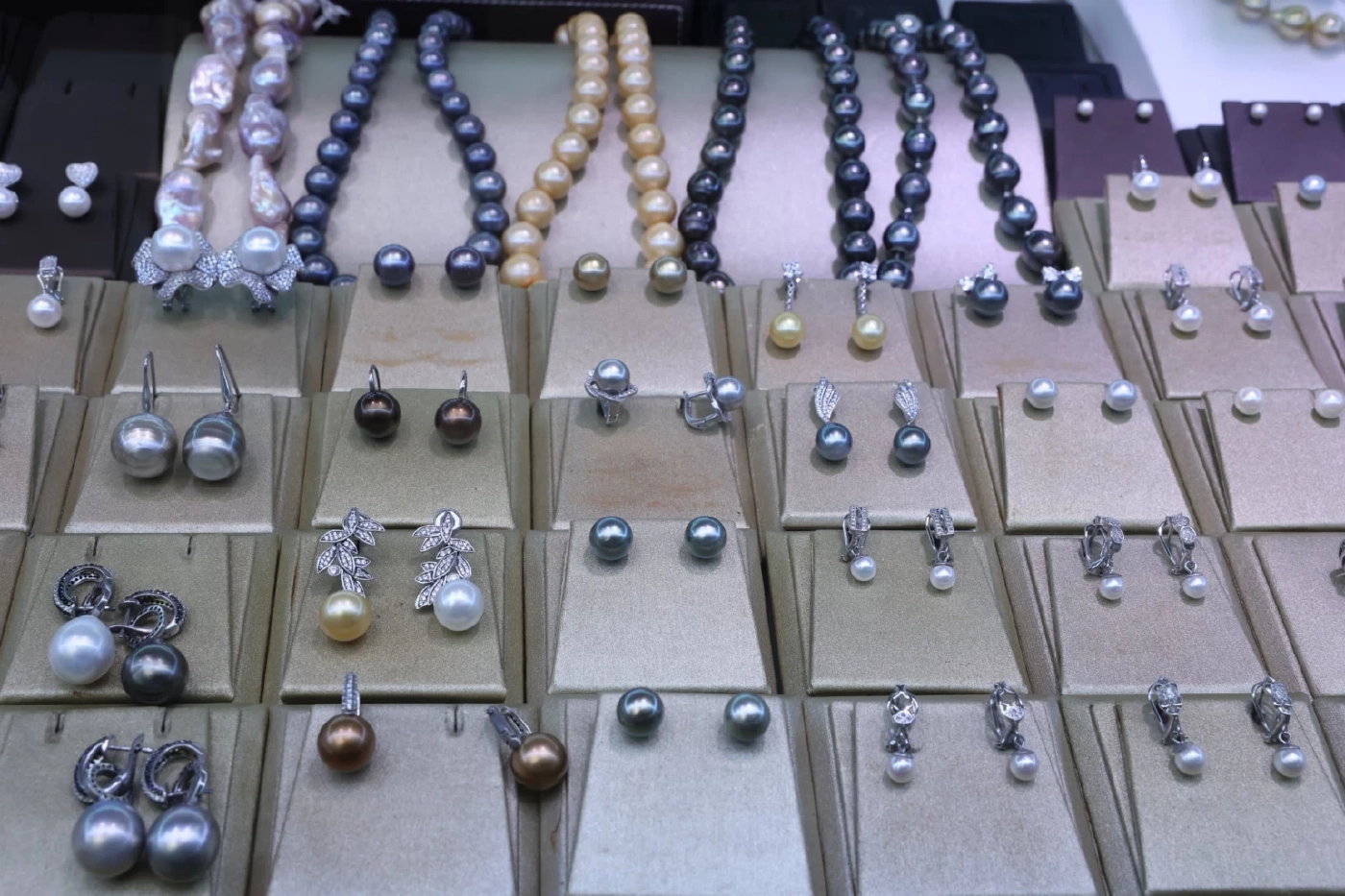 ธ.ก.ส. เปิดตลาดนัดสินค้าเกษตร “อินทรีย์ กลางเมือง” 24 - 26 ก.ย. นี้