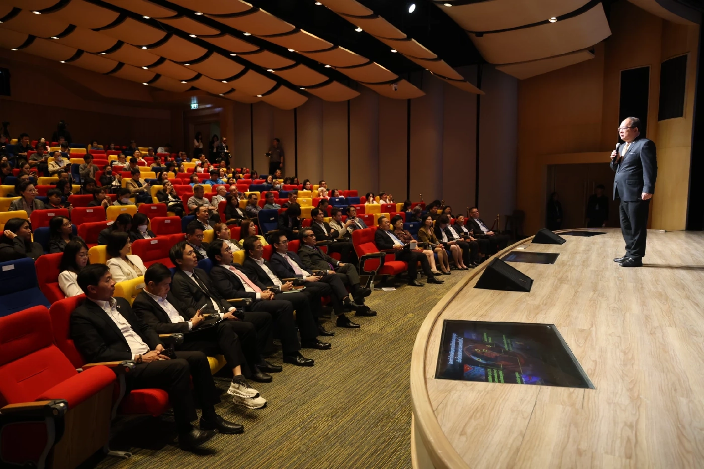 ส.อ.ท. จับมือ CBS–กสิกร–บพค. ยกระดับ SMEs ไทยด้วย Digital & AI