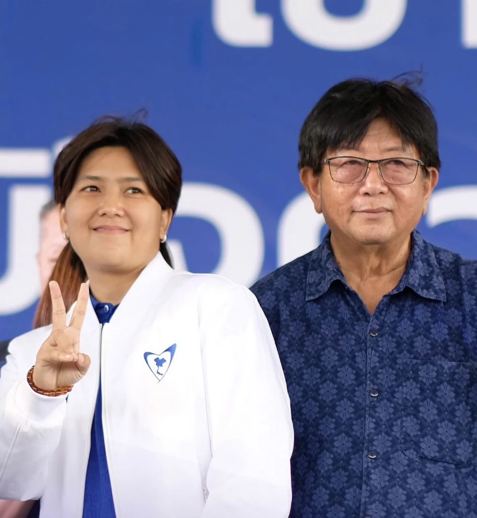 จินณ์ตวรรณ์ หวังกู้หน้าพ่อ-ธีระ 