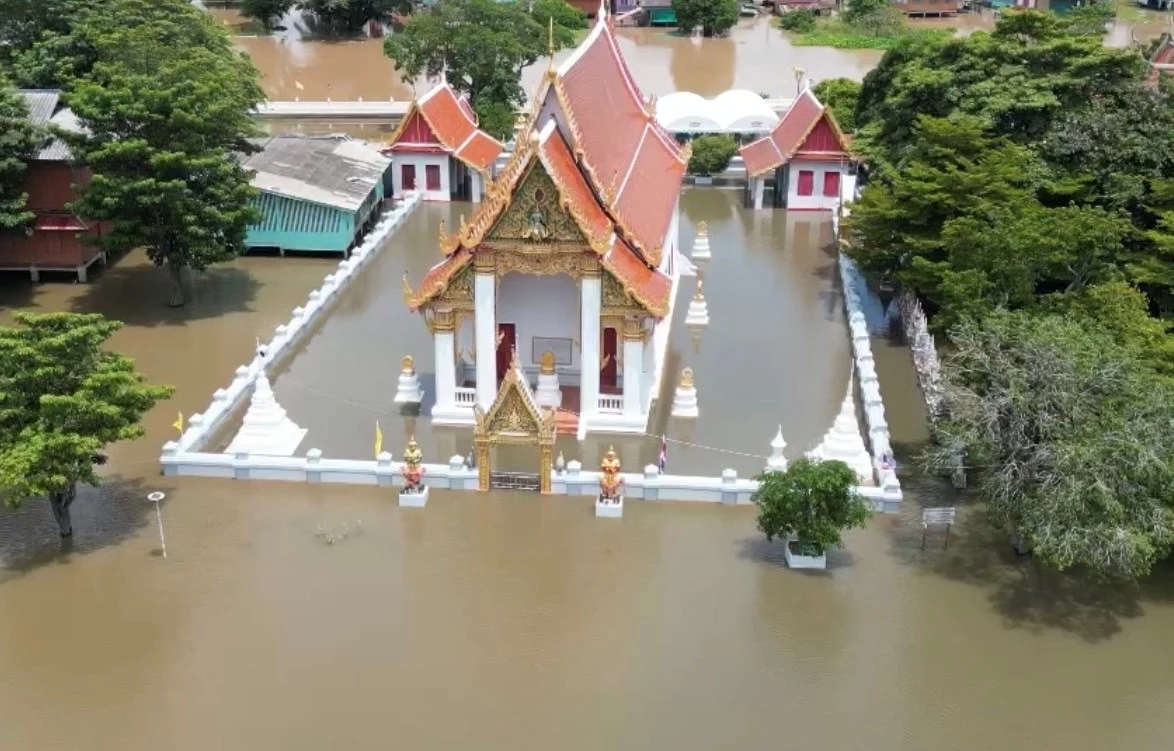 "อยุธยา" อ่วม! น้ำท่วม 6 อำเภอ กระทบแล้ว 2.5 หมื่นครัวเรือน