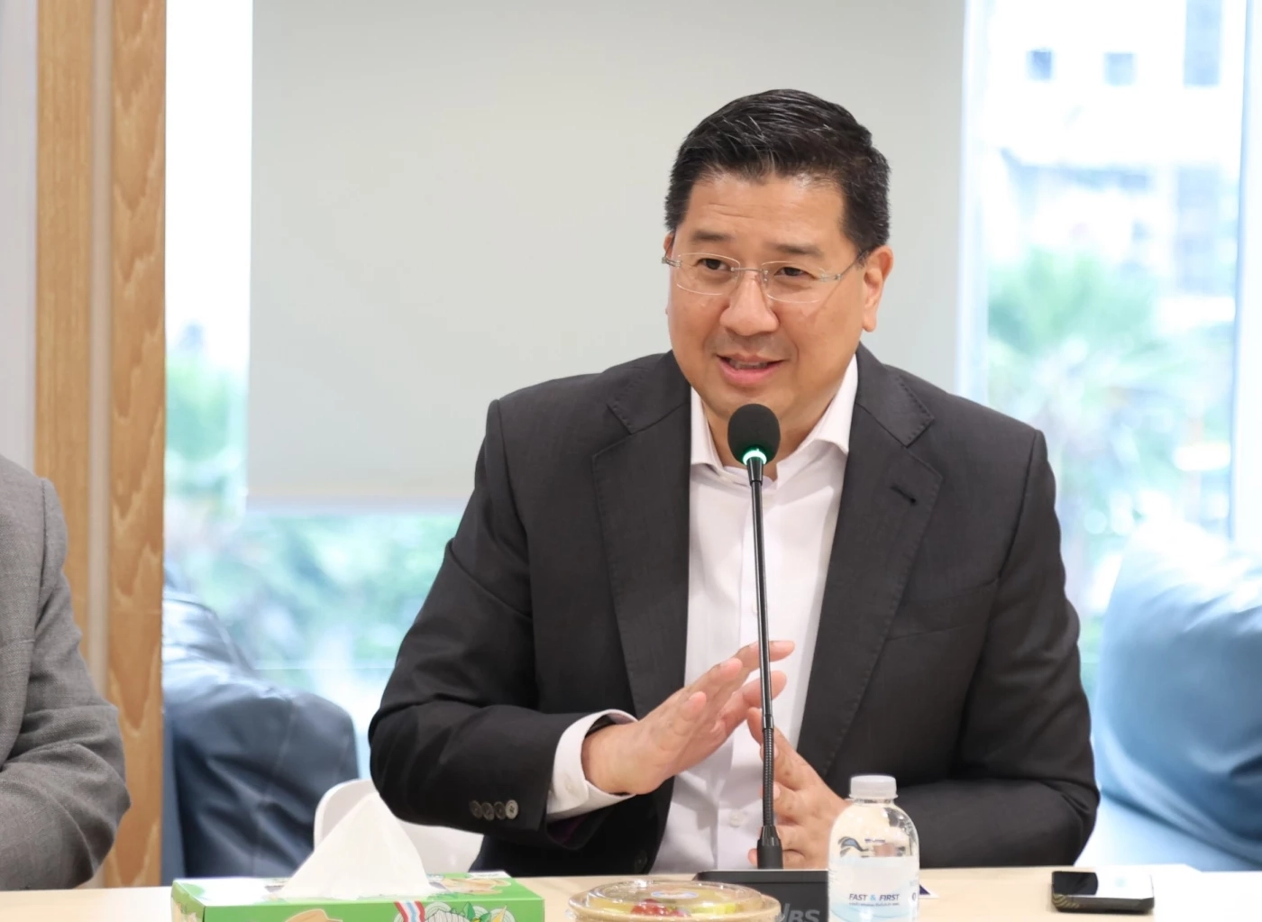 สิทธิกร ดิเรกสุนทร กรรมการและผู้จัดการทั่วไป บรรษัทประกันสินเชื่ออุตสาหกรรมขนาดย่อม 