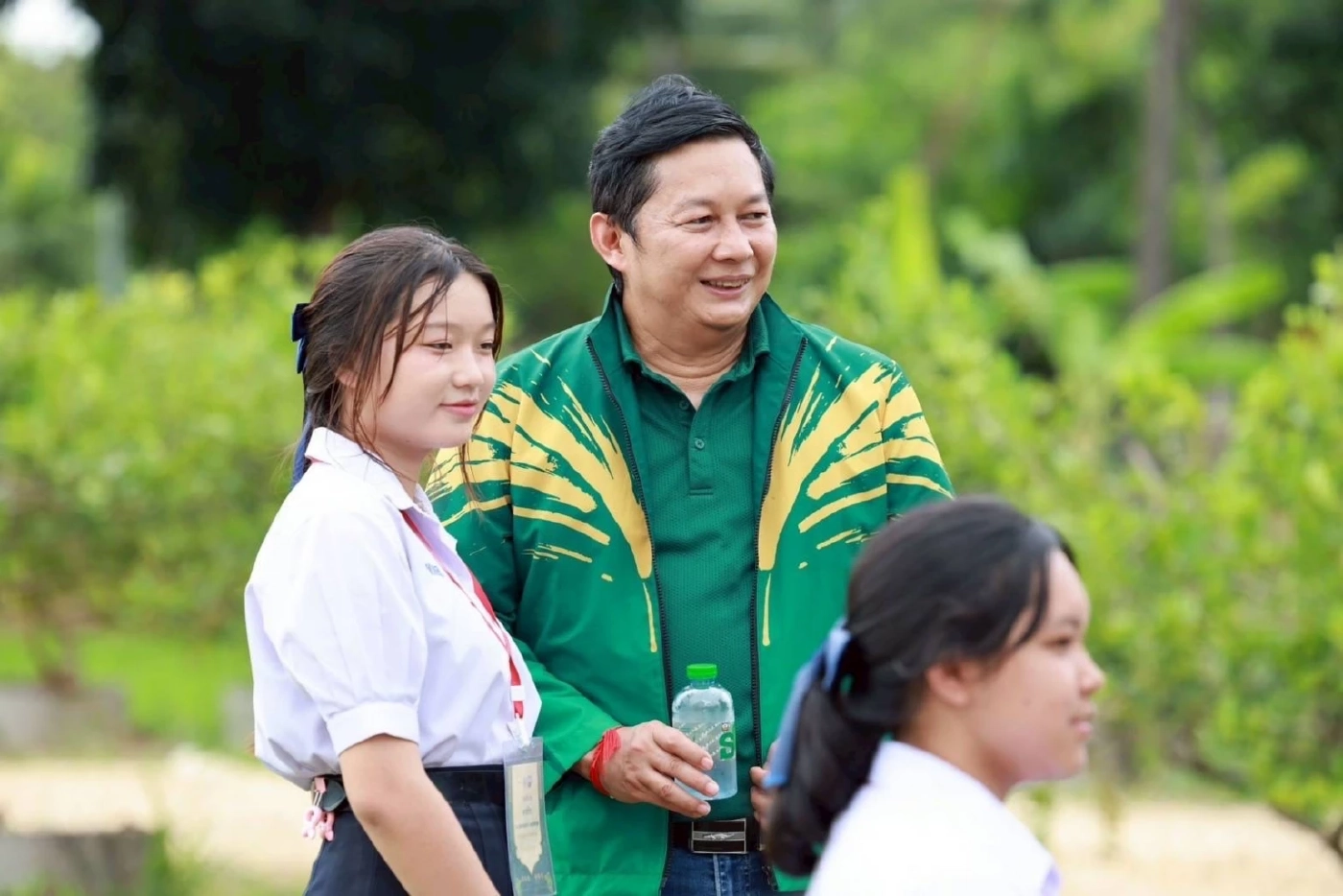 ไพศาล หงษ์ทอง รองผู้จัดการ ธนาคารเพื่อการเกษตรและสหกรณ์การเกษตร