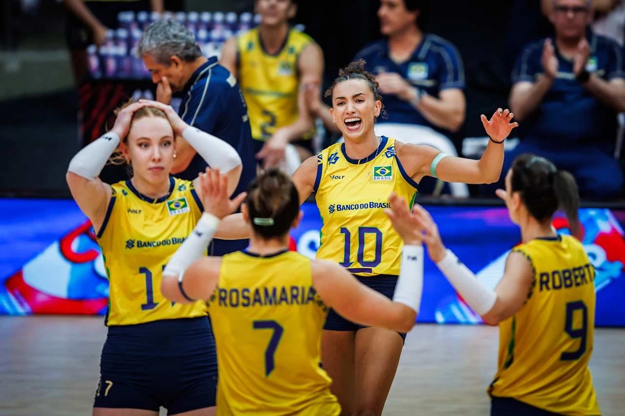 ครบ 4 ทีม! ตุรกีสร้างประวัติศาสตร์ลิ่วรอบรองฯ ครั้งแรก ขณะที่บราซิลโค่นฝรั่งเศสฉลุยตามเป้า