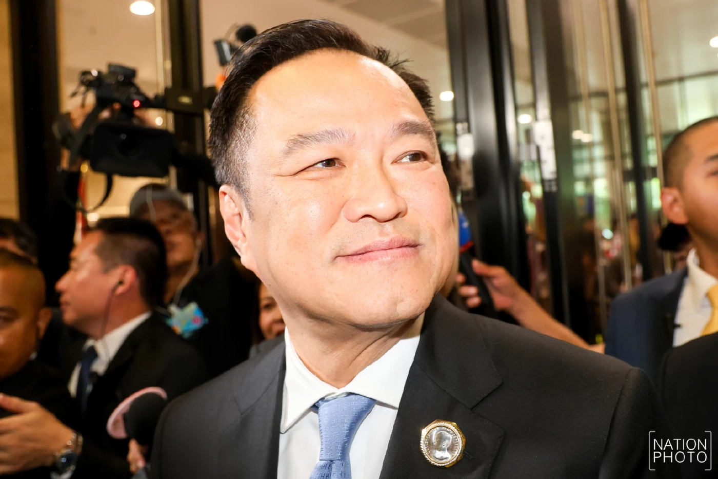 "สุทิน" ชำแหละ "อนุทิน" ไม่สง่างามพัวพัน "คดีฮั้ว สว.-เขากระโดง"