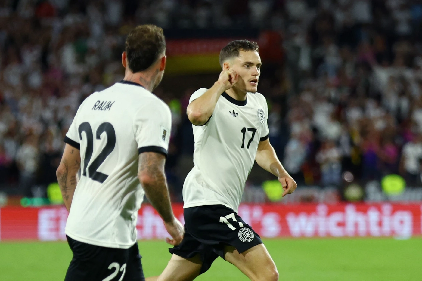 เดปายขึ้นแท่นดาวซัลโวสูงสุดตลอดกาลของเนเธอร์แลนด์ พร้อมนำทีมเก็บชัยศึกคัดบอลโลก