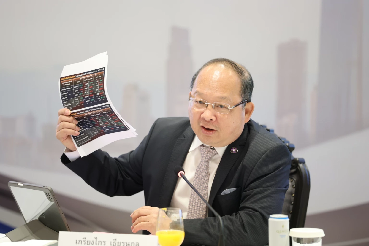 เกรียงไกร เธียรนุกุล ประธานสภาอุตสาหกรรมแห่งประเทศไทย