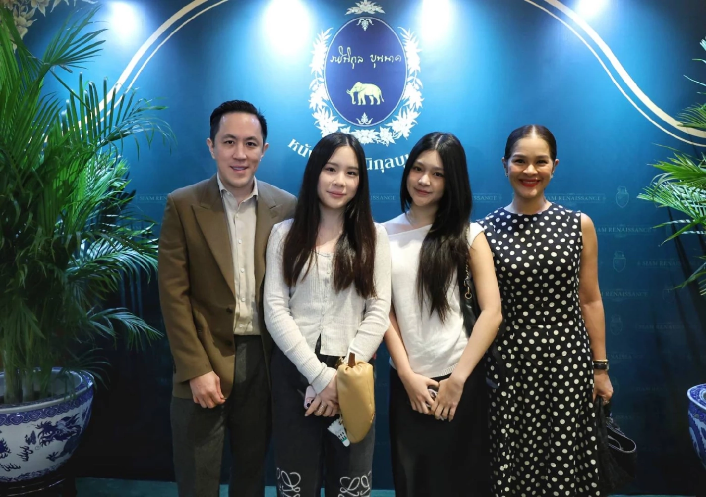 เปิดตัวหนังสือ “ราชินิกุลบุนนาค”  ฉบับสมบูรณ์ รวบรวมประวัติศาสตร์และหลักฐานใหม่