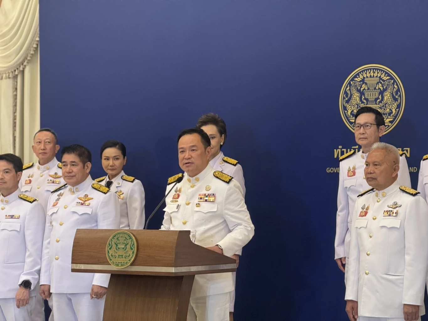 นายกฯ ประชุม ครม.นัดพิเศษลากยาว 3 ชั่วโมง หลังเข้าเฝ้าฯ