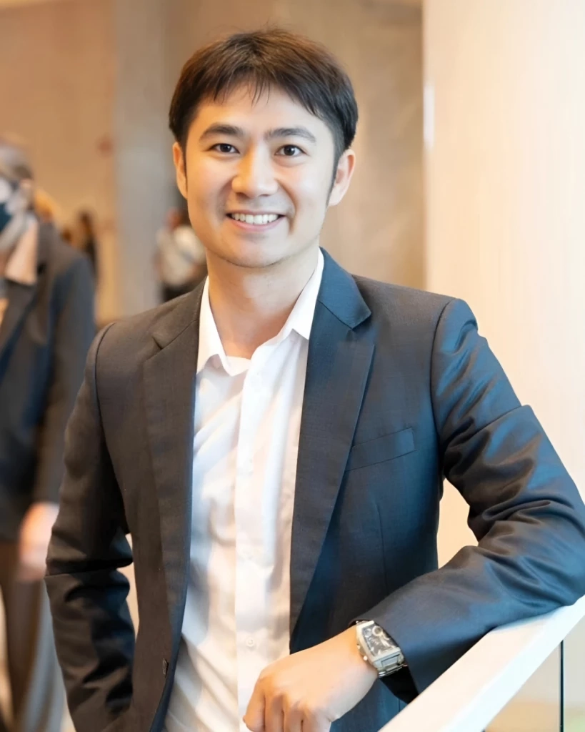 รศ.ดร.วิชัย วิทยาเกียรติเลิศ ภาควิชาคณิตศาสตร์และสถิติ คณะวิทยาศาสตร์และเทคโนโลยี มหาวิทยาลัยธรรมศาสตร์ (มธ.)