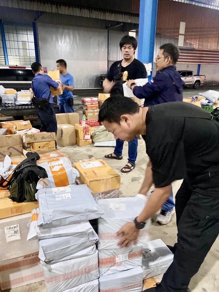 กรมศุลฯภ.4 กวาดล้างจับบุหรี่ไฟฟ้า-บุหรี่เถื่อน  มูลค่า 7 ล้าน