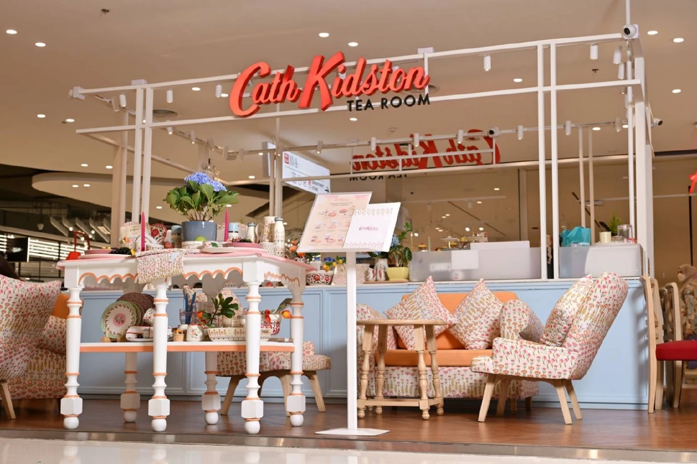 เดอะมอลล์ไลฟ์สโตร์ บางกะปิ สร้างปรากฏการณ์ใหม่! พลิกโฉมเป็น Social Space เต็มรูปแบบ ยกระดับประสบการณ์ลักชัวรีผ่านงาน “GALLERY OF DREAM”