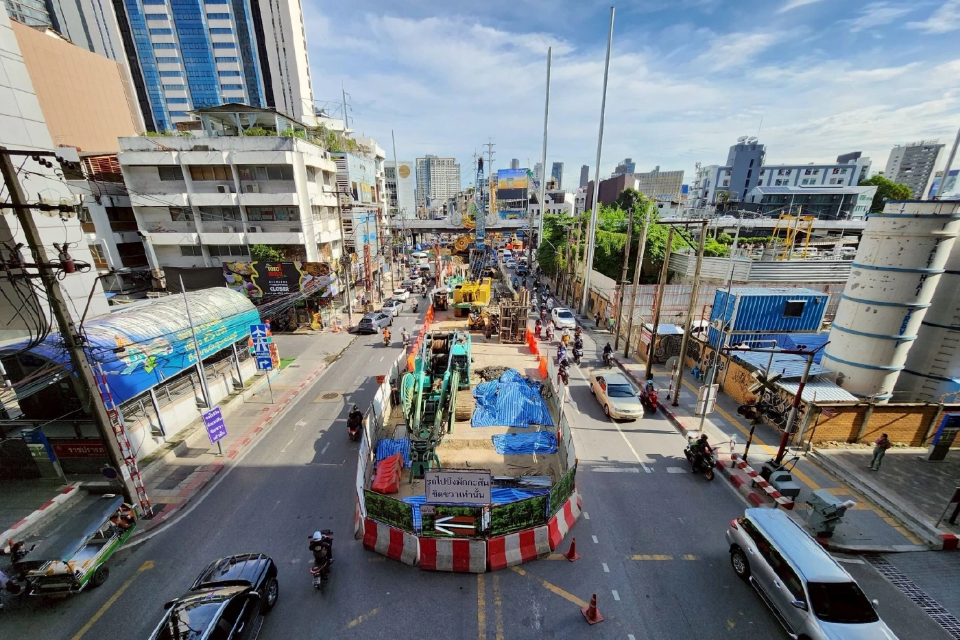 บช.น. - สนข. - รฟม. เร่งแก้ไขปัญหาจราจรถนนเพชรบุรี - ราชปรารภ