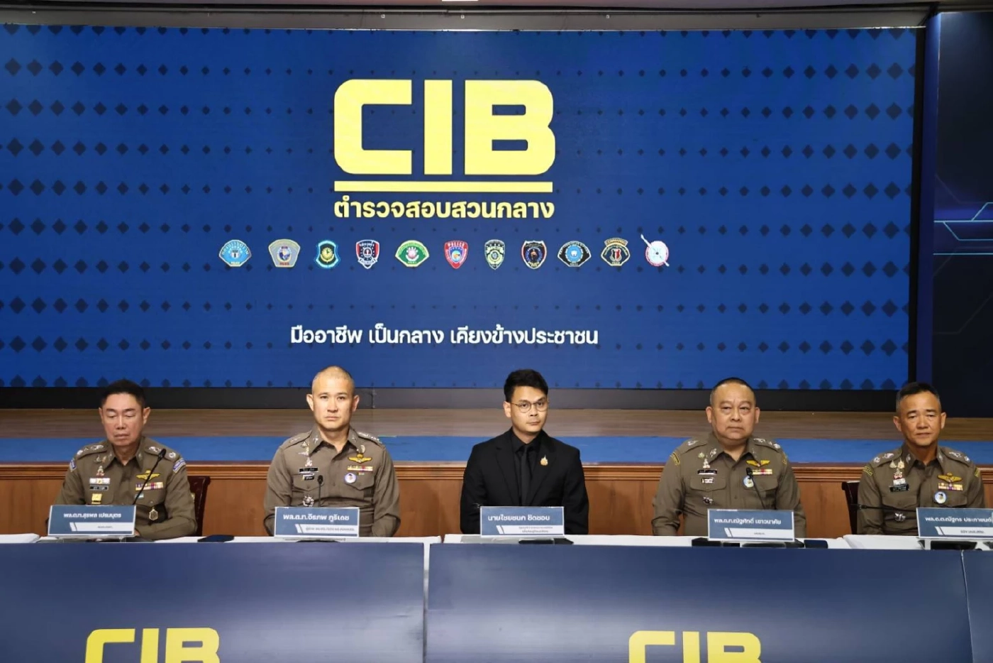 "กระทรวงดีอี ร่วม ตร." แถลง 1 เดือน กวาดล้าง "แก๊งสแกมเมอร์" ยึดทรัพย์กว่า 500 ล้านบาท