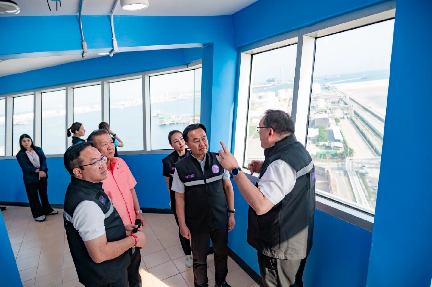 รมช.อุตสาหกรรม ตรวจความคืบหน้าท่าเรือมาบตาพุด จ.ระยอง เฟส 3