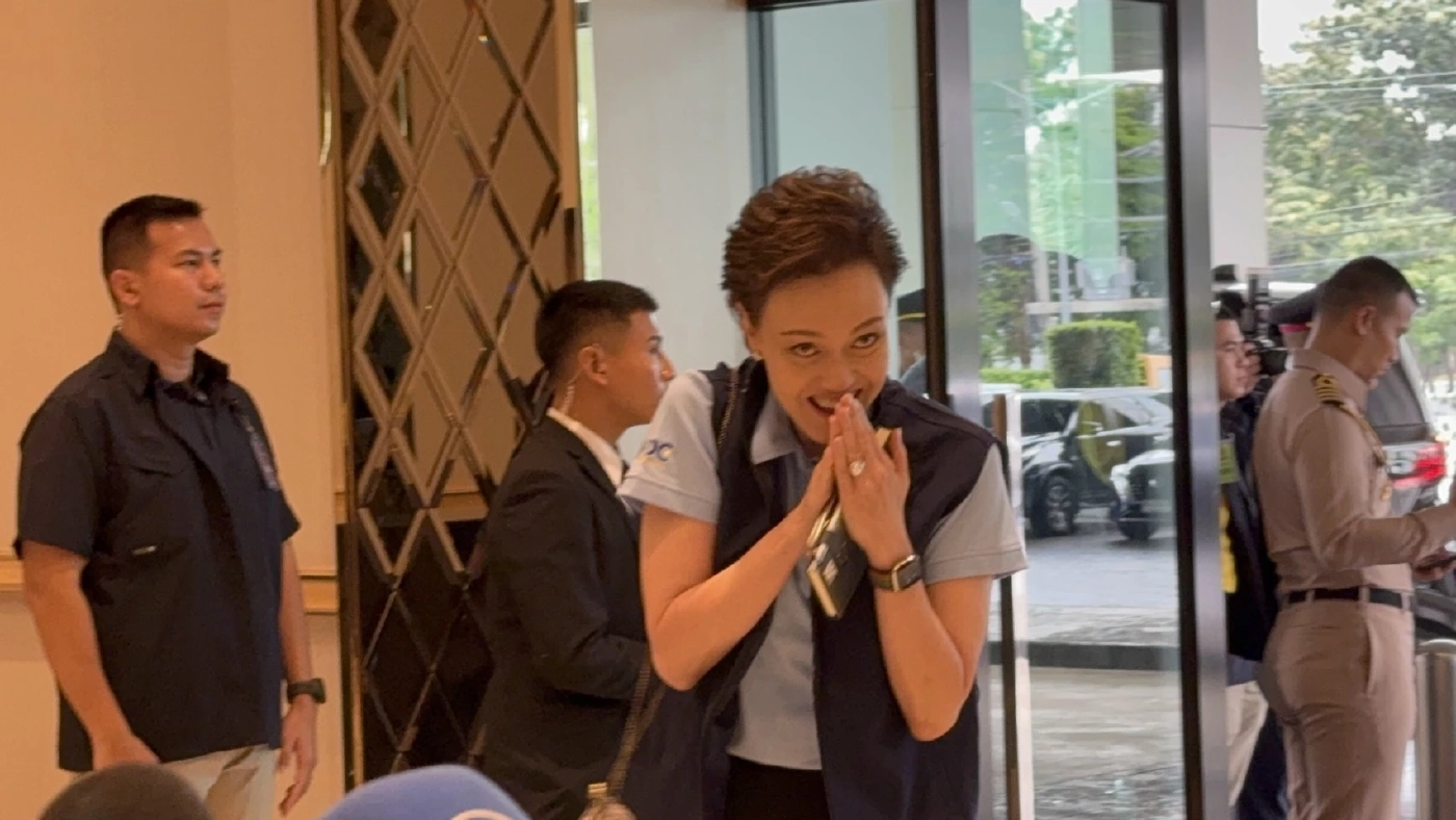 "นายกฯหนู" ควง "บิ๊กเล็ก-ศุภจี-ไชยชนก" ลงพื้นที่สุรินทร์ งดตอบปม "ทักษิณ" ยื่นขอพระราชทานอภัยโทษ