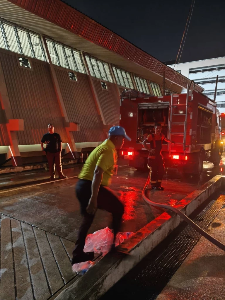 ทบ.เผยจุดเกิดไฟไหม้ ไม่ใช่พื้นที่บริการรักษาผู้ป่วย เพลิงสงบแล้ว