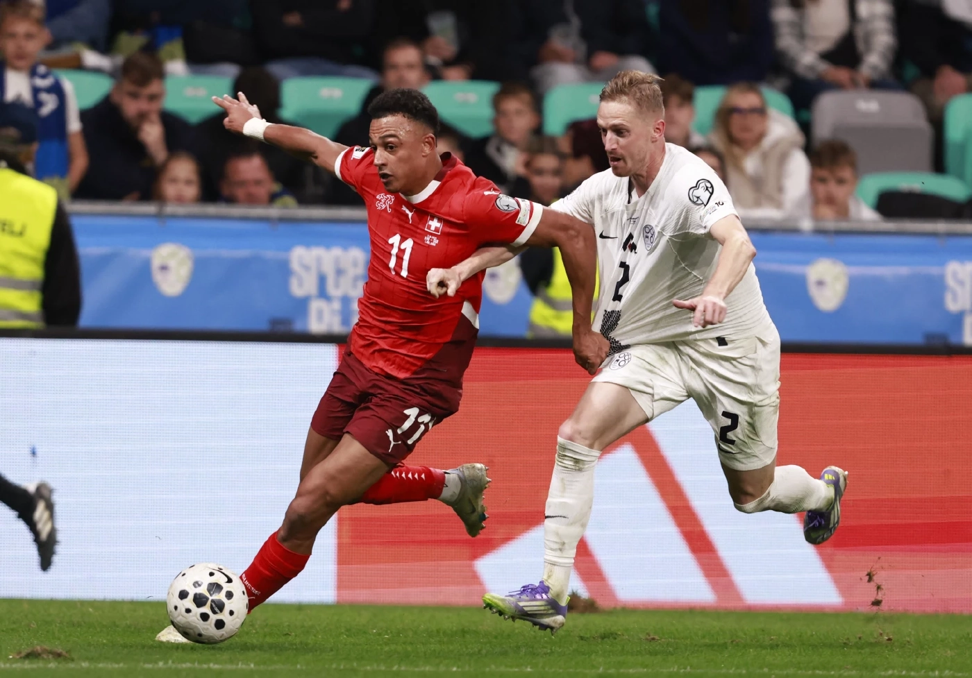 สรุปผลคัดบอลโลกโซนยุโรป : ฝรั่งเศส สะดุดเจ๊า ไอซ์แลนด์ เสียสถิติชนะรวด - เยอรมนี นำฝูง