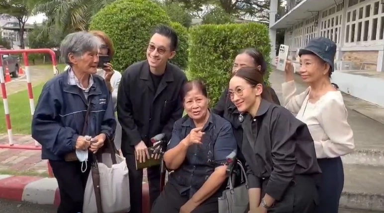 “ทักษิณ” ปรับตัวได้ บอกอีกแป๊บเดียวก็จะครบ 2 เดือนแล้ว