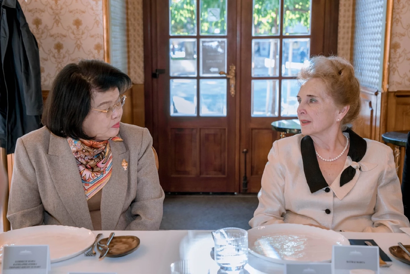 “ควน โซะดารี” ปาดหน้า “วันนอร์” เยือนฮังการี ชิงแจ้งข้อตกลงสันติภาพ