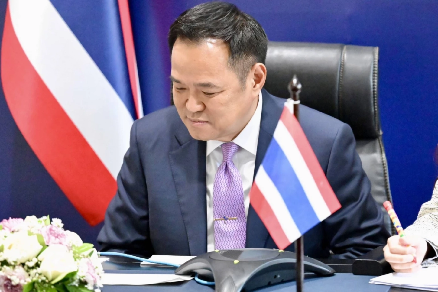 อนุทิน ชาญวีรกูล นายกรัฐมนตรีและรมว.มหาดไทย 