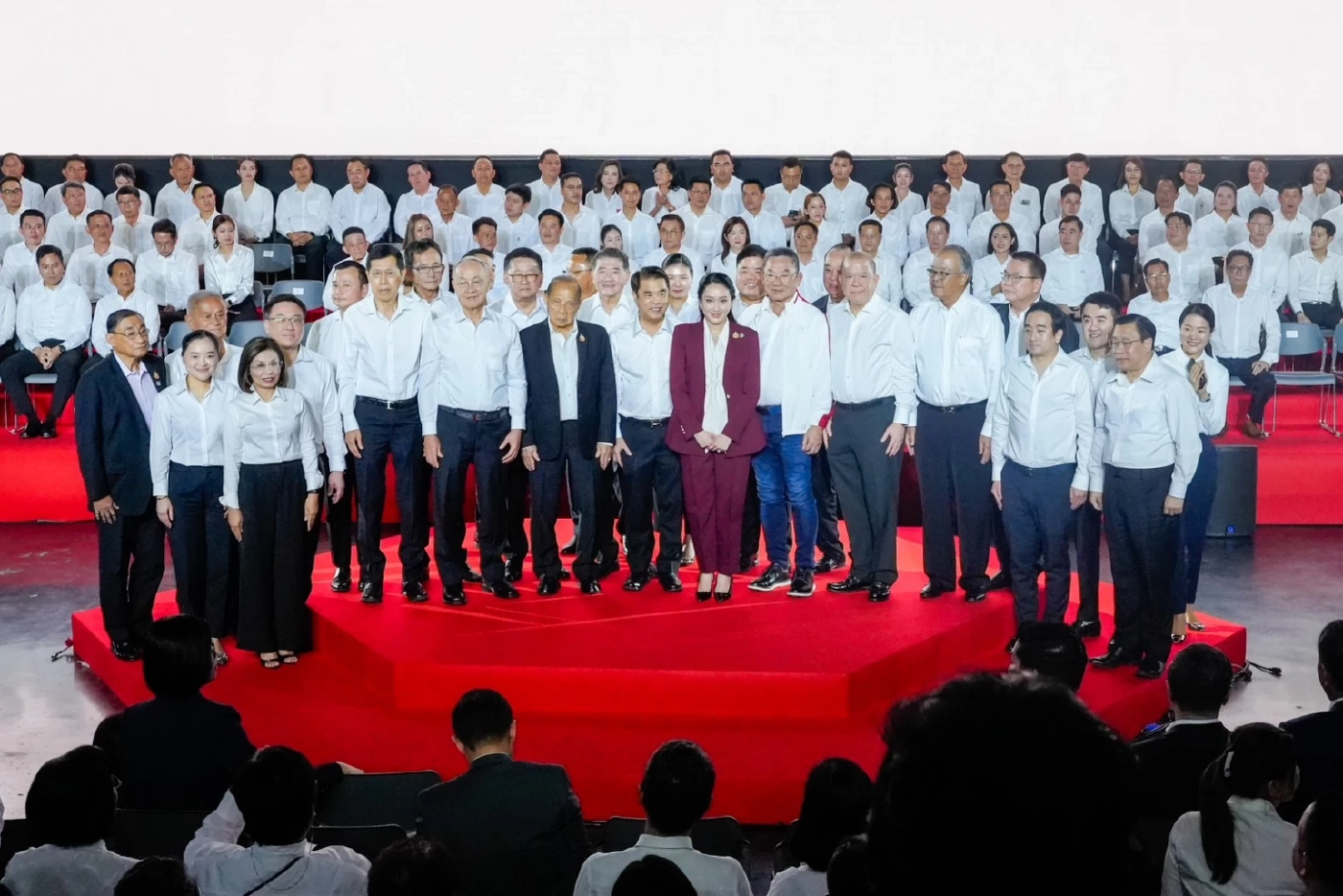 \"อิ๊งค์\" แง้มพรรคเพื่อไทย ไม่มีแคนดิเดตจากตระกูล \"ชินวัตร\"