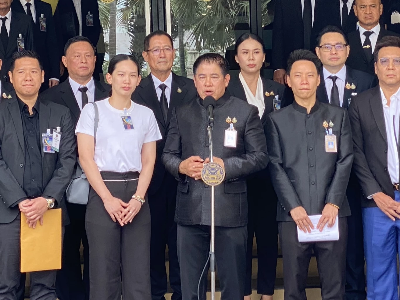 "หมิว พรปวีณ์" เปลี่ยนใจลุย "แบดซีเกมส์" หลังถอนตัว ด้าน "ธรรมนัส" ตั้ง คกก.ชุดพิเศษตรวจสอบ