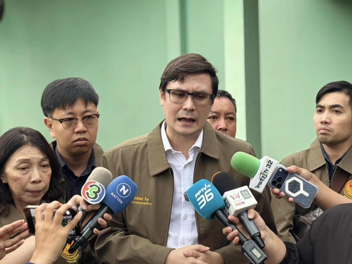 รังสิมันต์ โรม