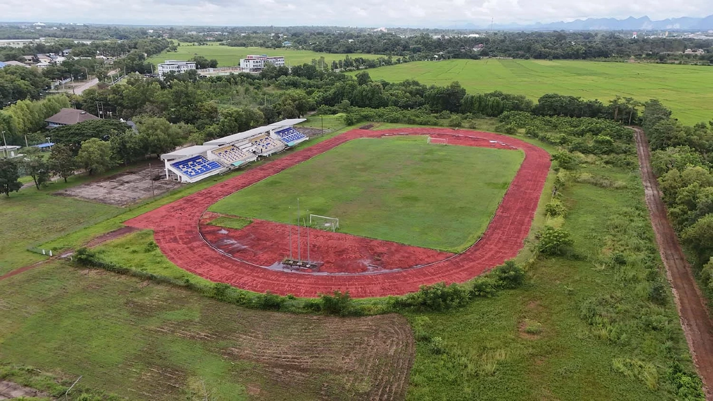 สุดเสียดาย สนามกีฬาฟุตบอล กกท. ปล่อยร้างกว่า 2 ปี ไม่มีงบซ่อม