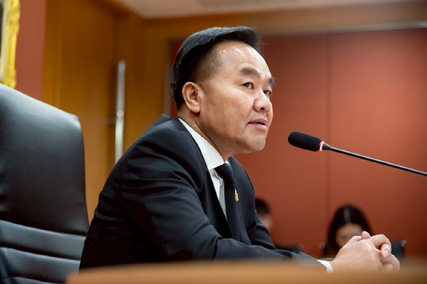 รมช.อุตสาหกรรม สั่ง สมอ.คุมเข้ม กม.เครื่องใช้ไฟฟ้าต้องปลอดภัย