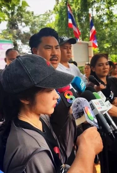 เปิดคลิป! "กัน จอมพลัง" โต้ "นักสิทธิมนุษยชนฯ" อย่าโลกสวย เก่งแต่กับคนไทย