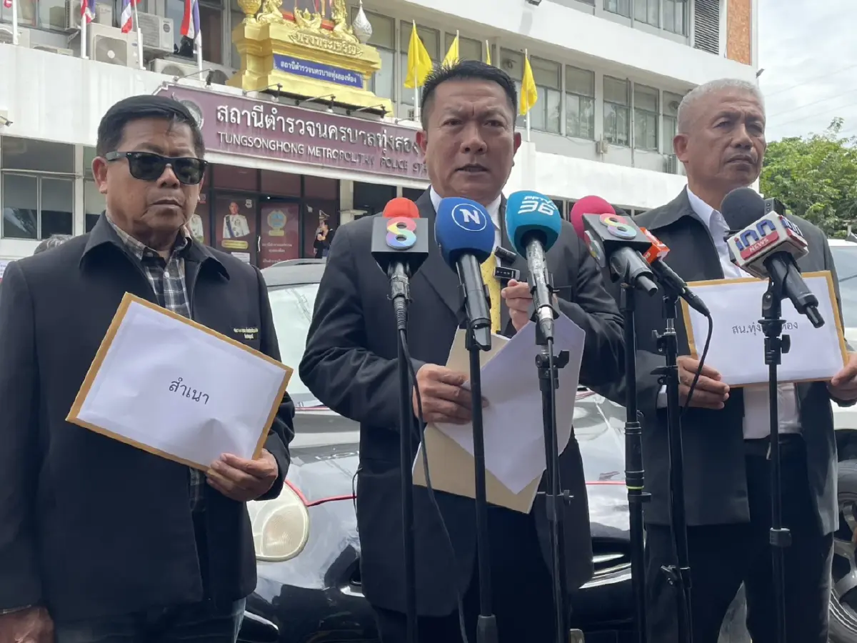 สว.สำรองหอบหลักฐานคดีฮั้ว สว.แจ้งความเอาผิด กกต.