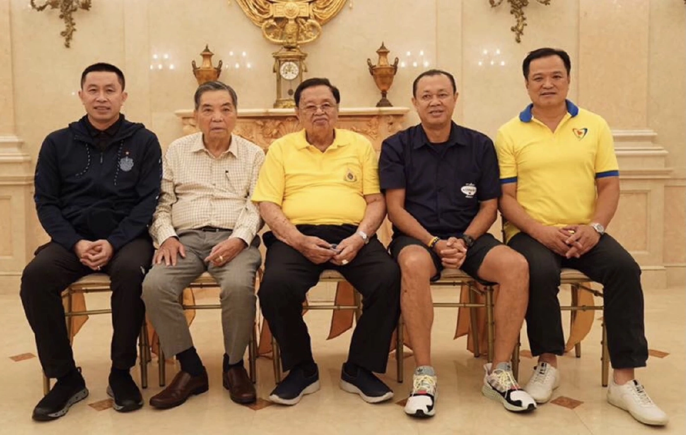 สองครอบครัวสีน้ำเงิน ช่วงที่กำนันชัย ยังมีชีวิตอยู่