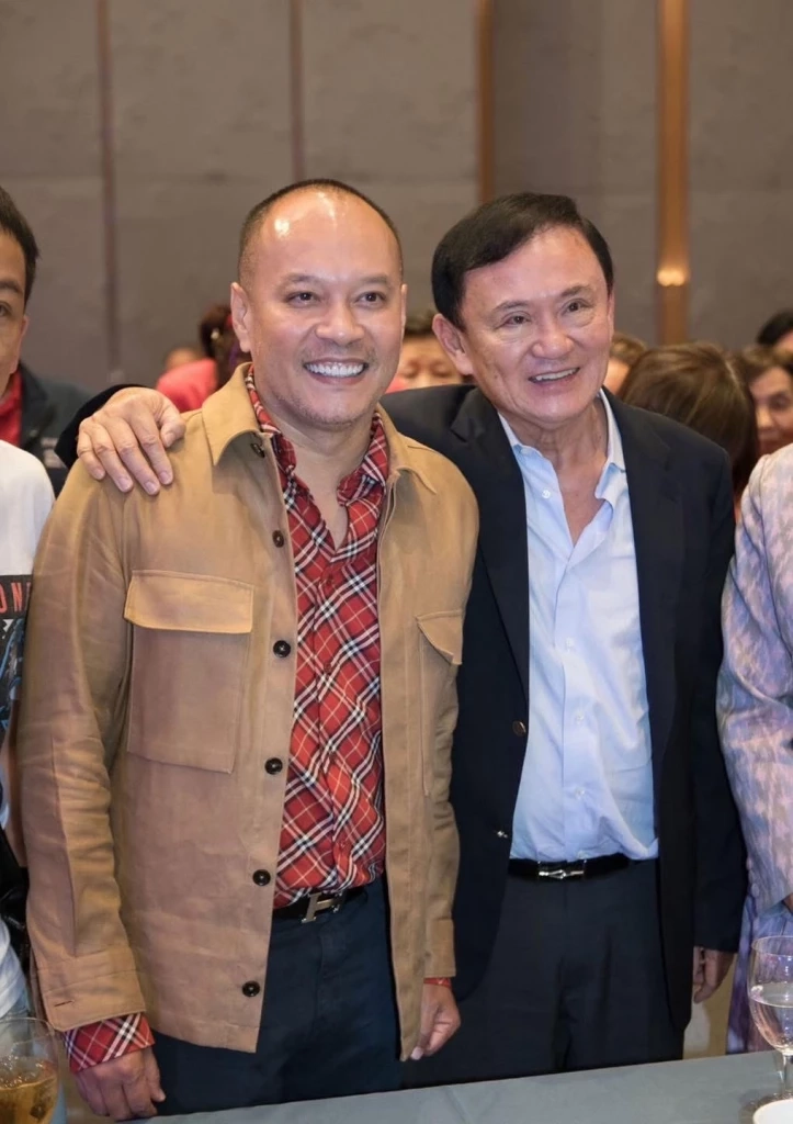 ณัฐวุฒิ เป็นความหวังของนายใหญ่ ปลุกพลังแดง