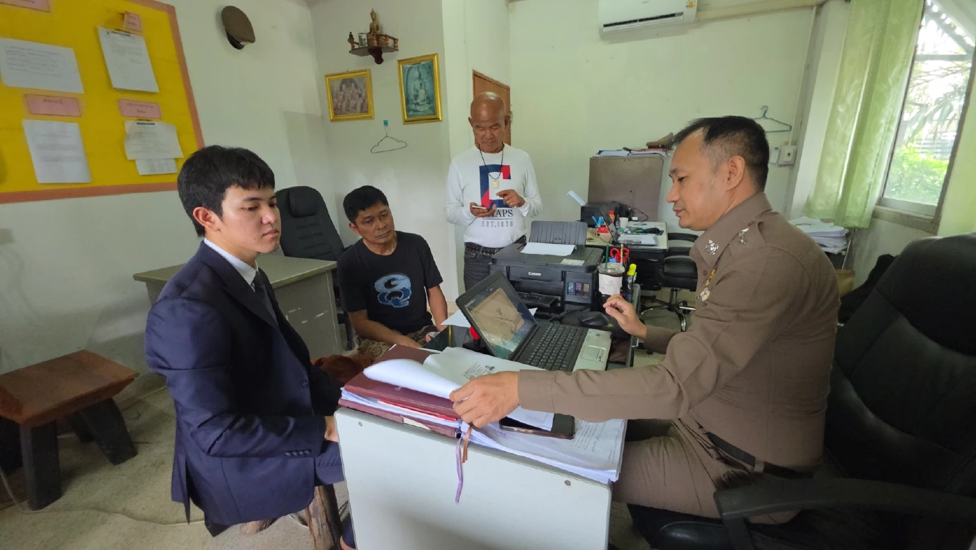 “ชูษี-หยอง ลูกหยี” หอบหลักฐานเอาผิด “จตุรงค์” หมิ่นฯ ประมาท